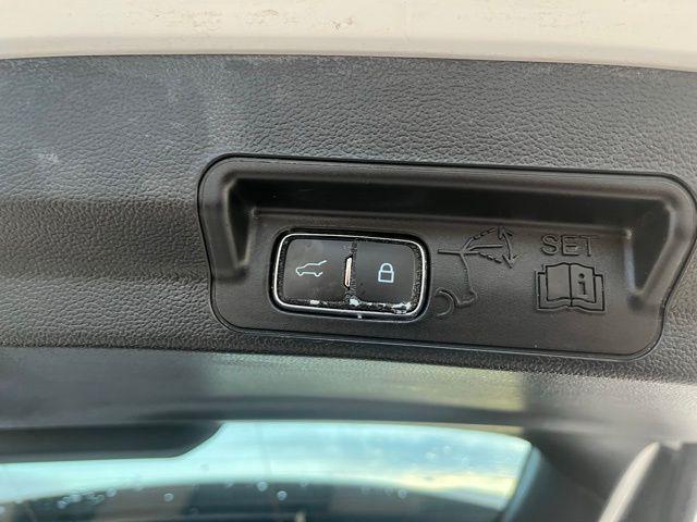 used 2024 Ford Explorer car, priced at $36,573