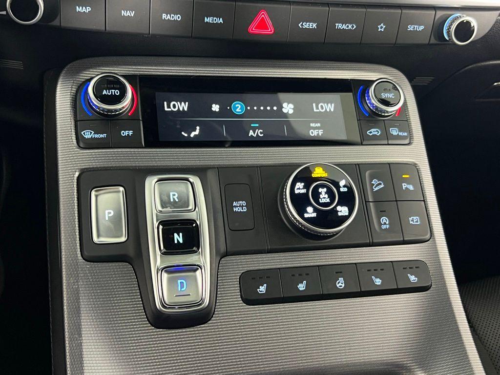 used 2024 Hyundai Palisade car, priced at $38,175