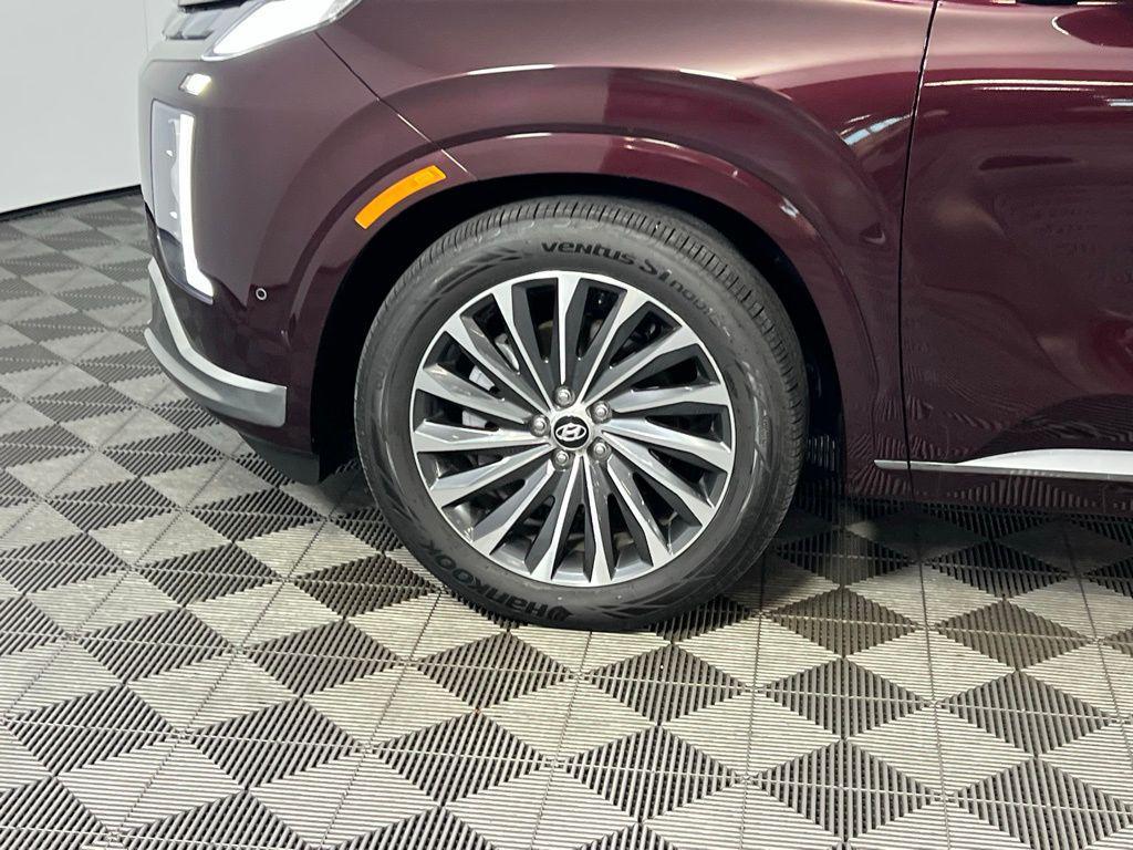 used 2024 Hyundai Palisade car, priced at $38,175