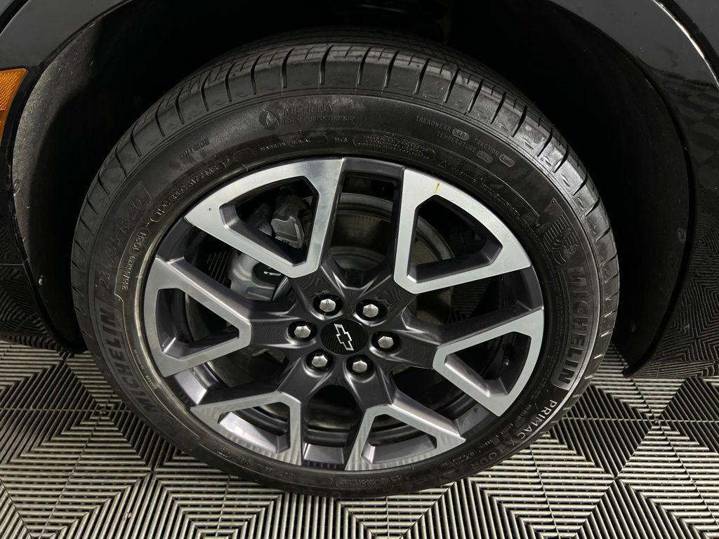 used 2025 Chevrolet Blazer car, priced at $31,973