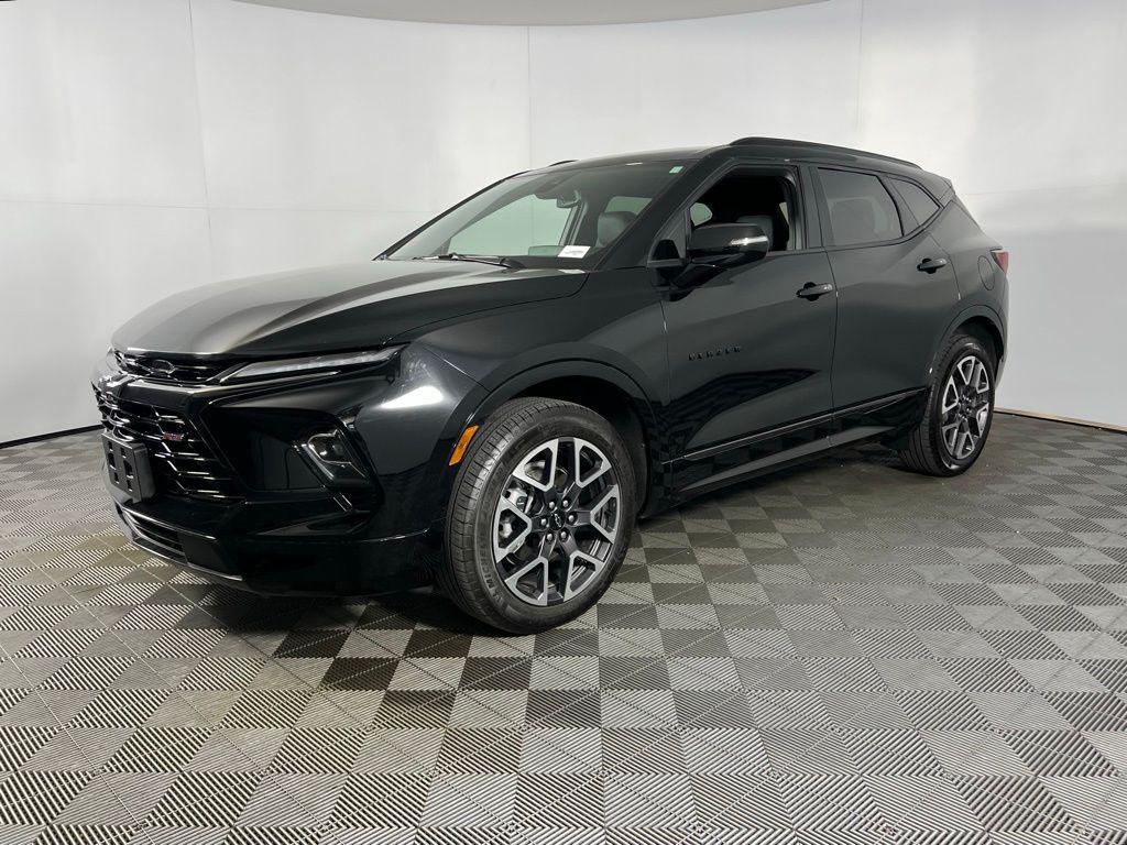 used 2025 Chevrolet Blazer car, priced at $31,973