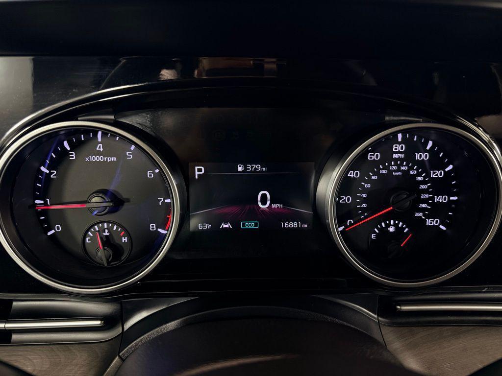 used 2024 Kia Carnival car, priced at $35,473