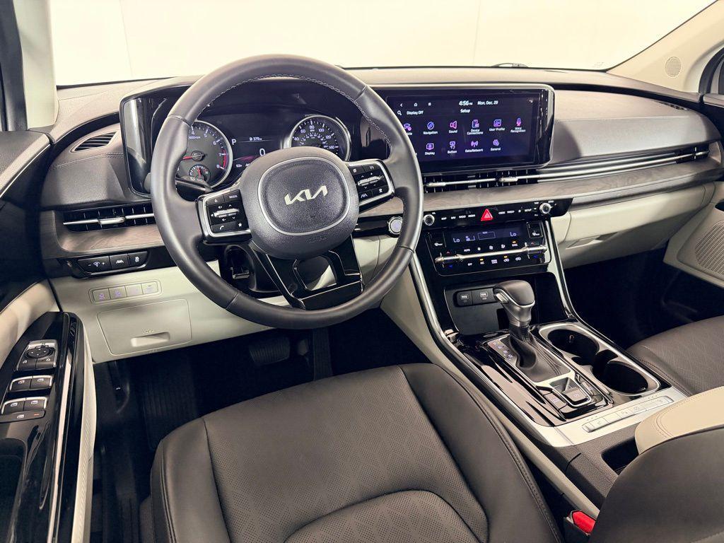 used 2024 Kia Carnival car, priced at $35,473