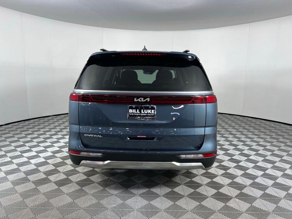 used 2024 Kia Carnival car, priced at $34,375