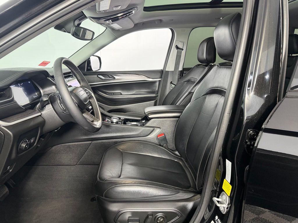 used 2023 Jeep Grand Cherokee L car, priced at $29,775