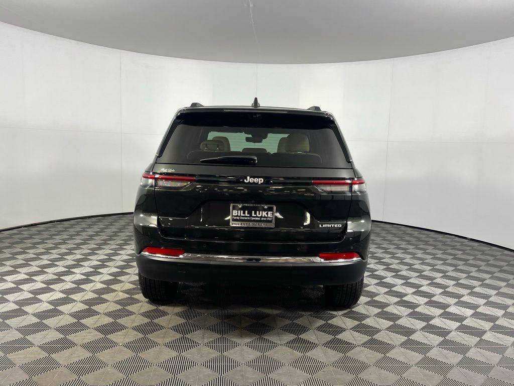 used 2024 Jeep Grand Cherokee car, priced at $34,473