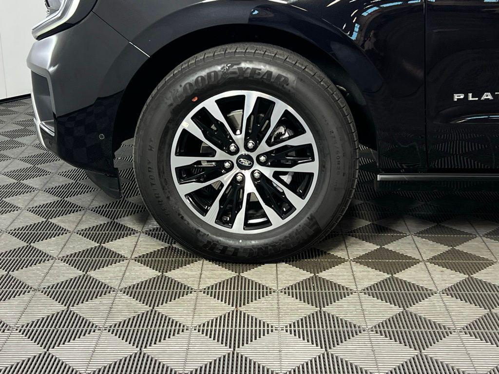 used 2025 Ford Expedition Max car, priced at $65,973