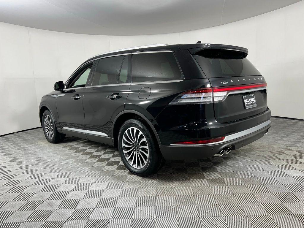 used 2024 Lincoln Aviator car, priced at $53,673
