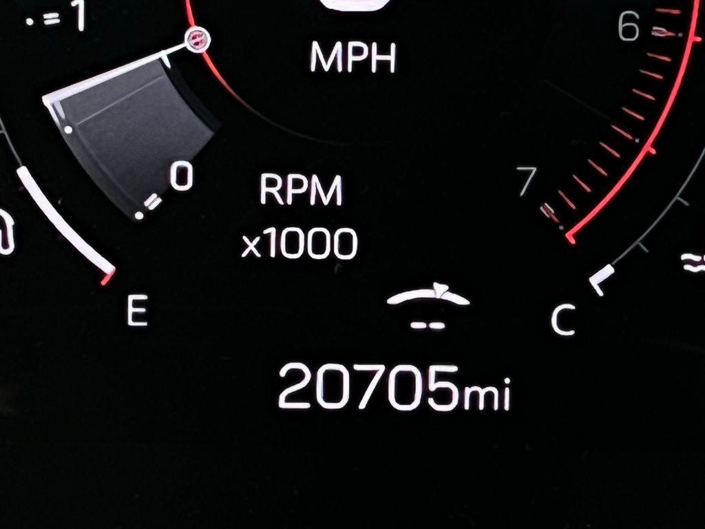 used 2025 GMC Yukon car, priced at $68,473