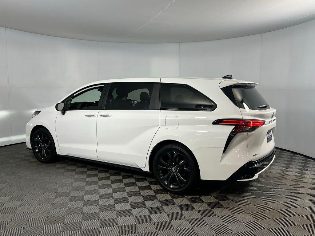 used 2025 Toyota Sienna car, priced at $49,973