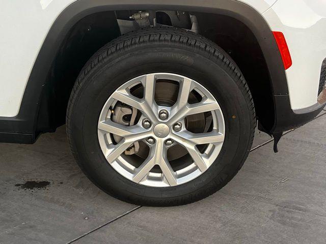 used 2023 Jeep Grand Cherokee L car, priced at $26,975
