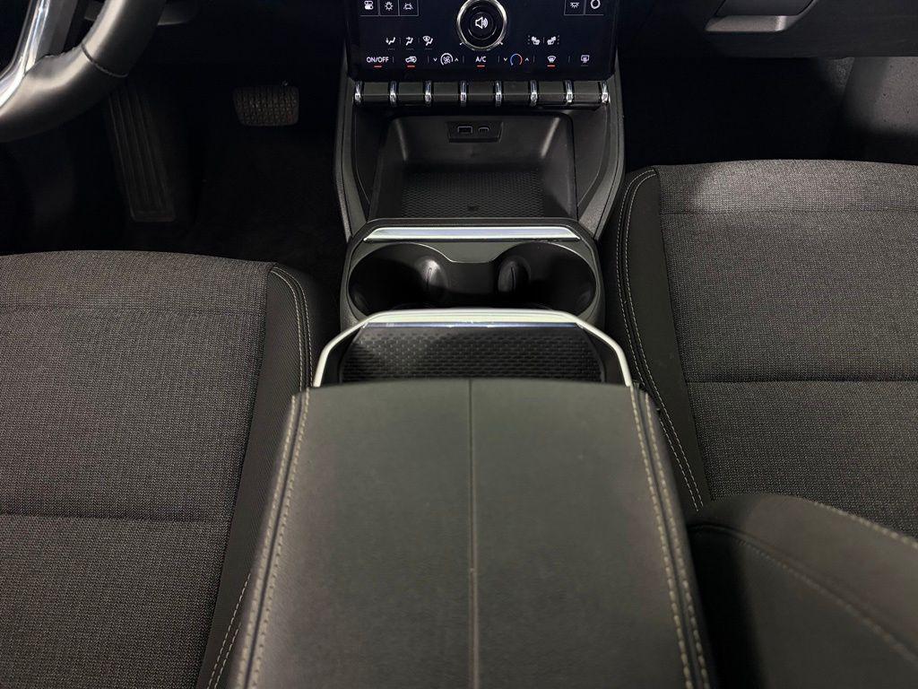 used 2025 GMC Terrain car, priced at $28,773