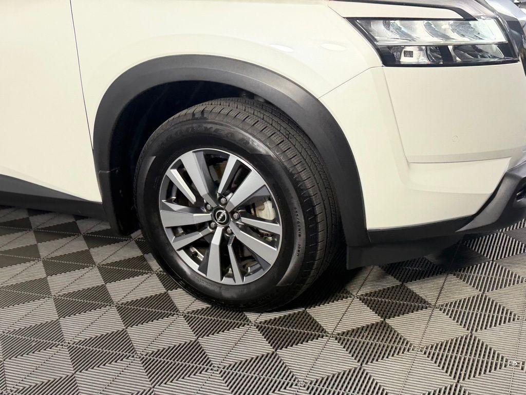used 2024 Nissan Pathfinder car, priced at $31,873
