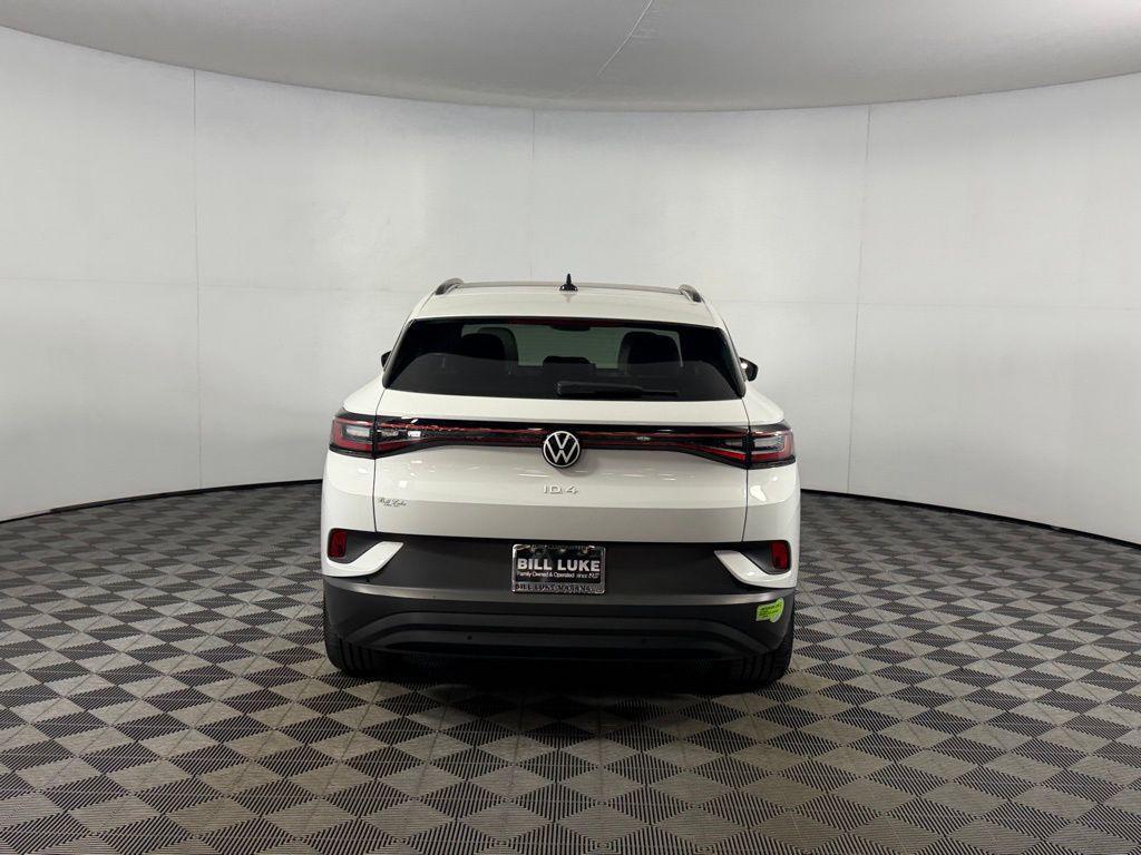 used 2022 Volkswagen ID.4 car, priced at $18,675