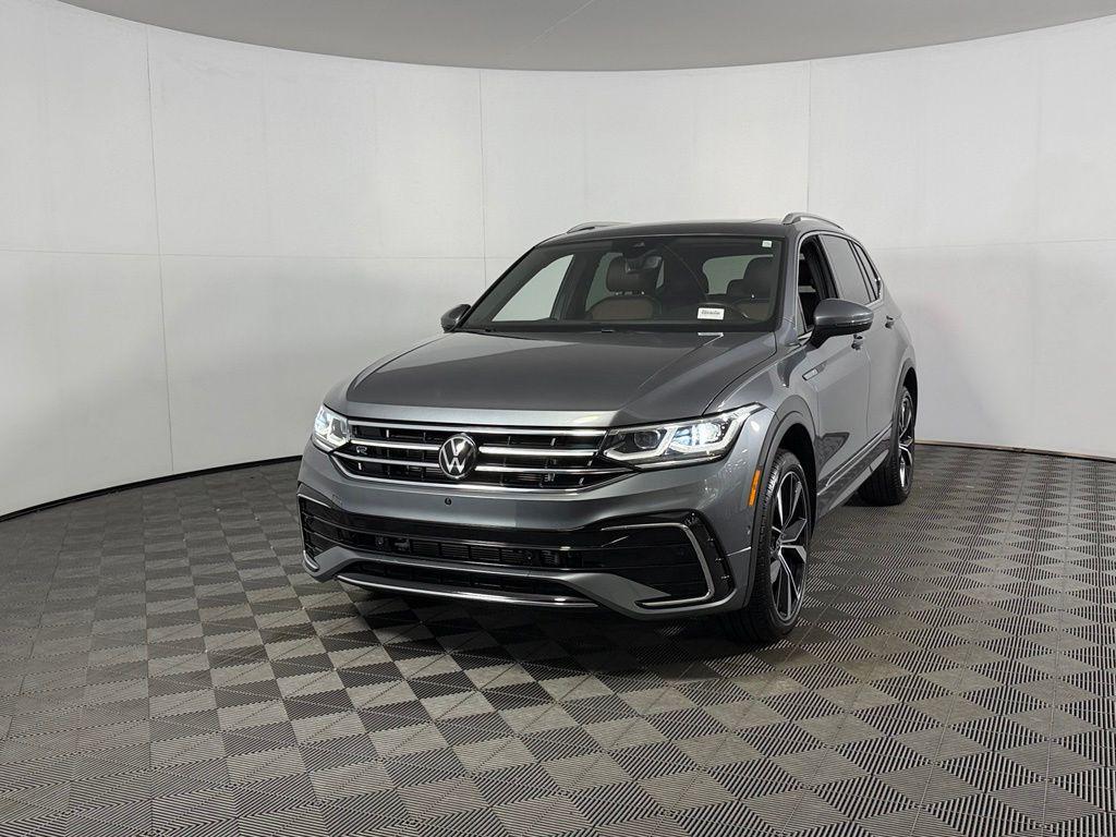 used 2024 Volkswagen Tiguan car, priced at $29,375