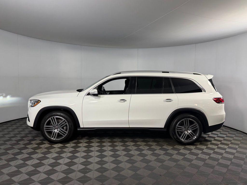 used 2022 Mercedes-Benz GLS 450 car, priced at $50,873