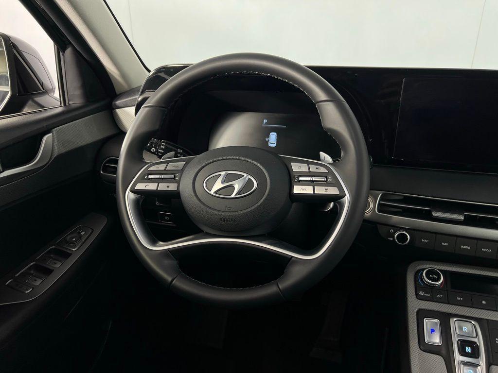 used 2025 Hyundai Palisade car, priced at $40,173