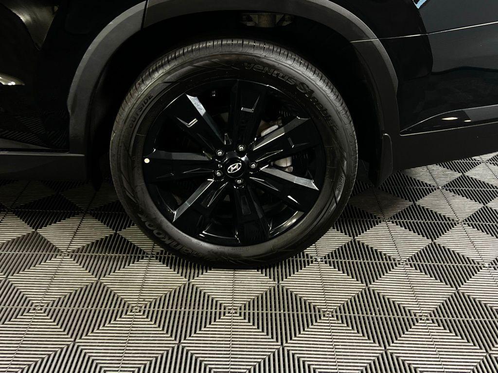 used 2025 Hyundai Palisade car, priced at $40,173