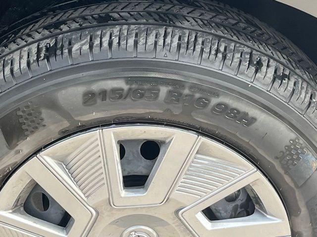 used 2025 Nissan Kicks car, priced at $20,673