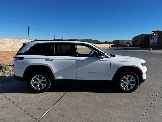 used 2023 Jeep Grand Cherokee car, priced at $28,975