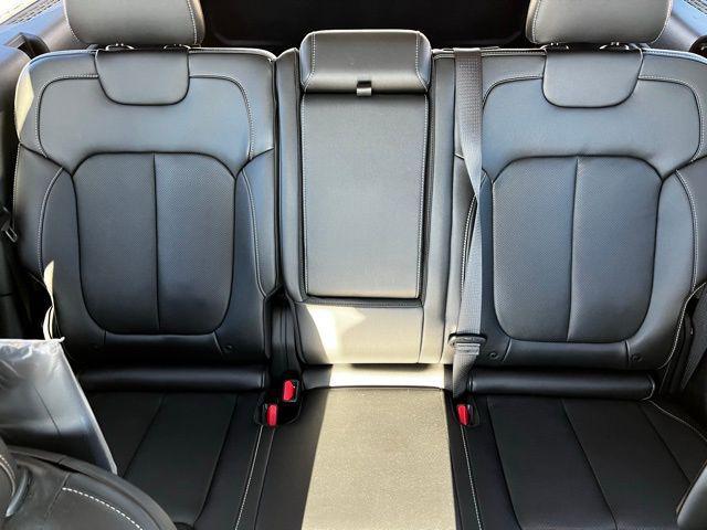 used 2023 Jeep Grand Cherokee car, priced at $28,975