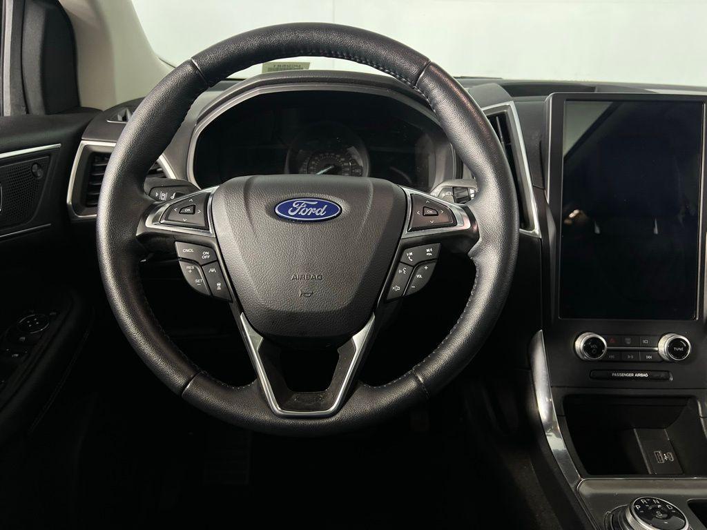used 2024 Ford Edge car, priced at $31,973
