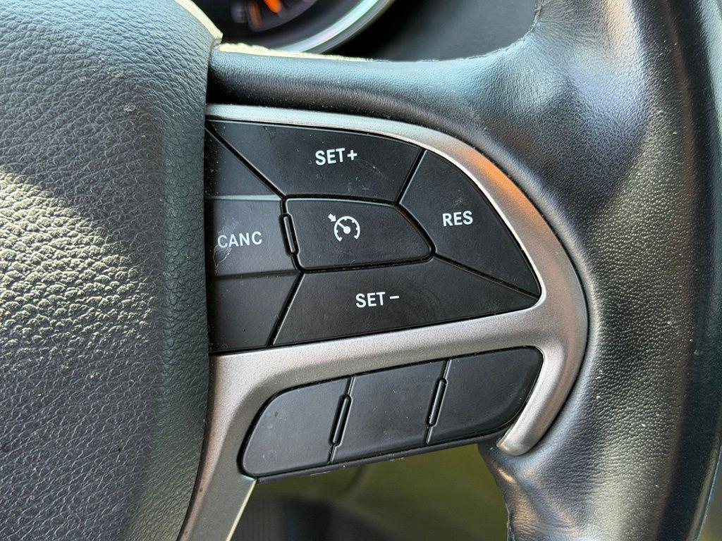 used 2019 Jeep Grand Cherokee car, priced at $19,094