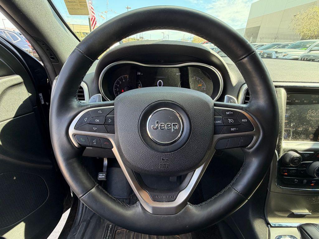 used 2017 Jeep Grand Cherokee car, priced at $17,495
