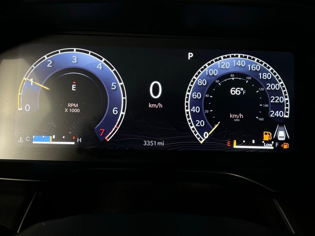 used 2025 Jeep Grand Cherokee car, priced at $34,173