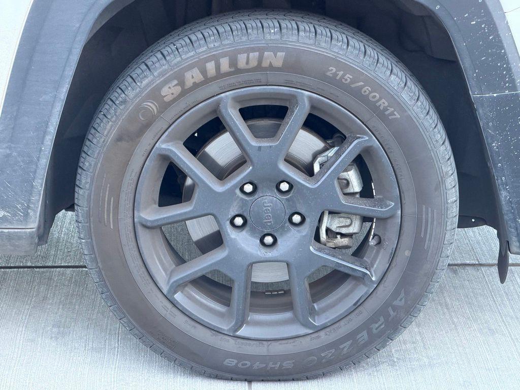 used 2020 Jeep Renegade car, priced at $15,995