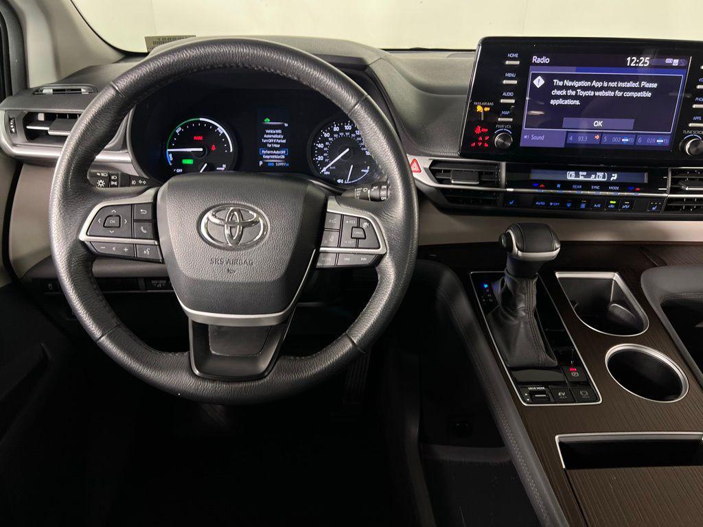 used 2024 Toyota Sienna car, priced at $37,673