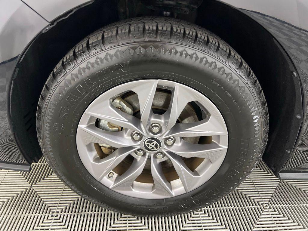 used 2024 Toyota Sienna car, priced at $37,673