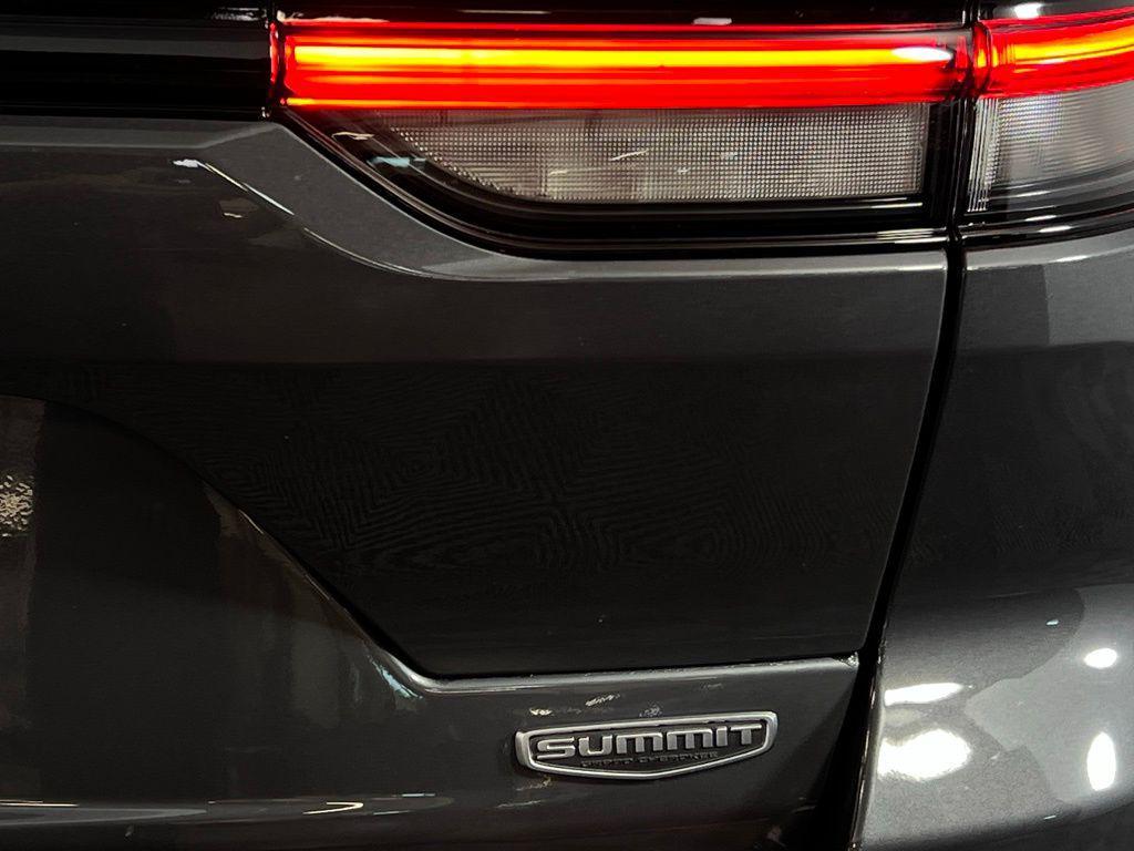 used 2023 Jeep Grand Cherokee car, priced at $38,375