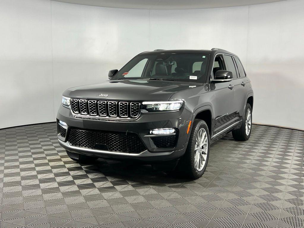 used 2023 Jeep Grand Cherokee car, priced at $38,375