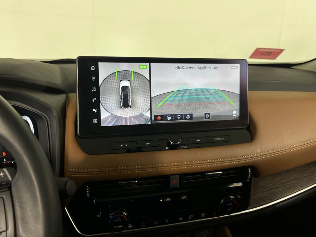 used 2024 Nissan Rogue car, priced at $33,173