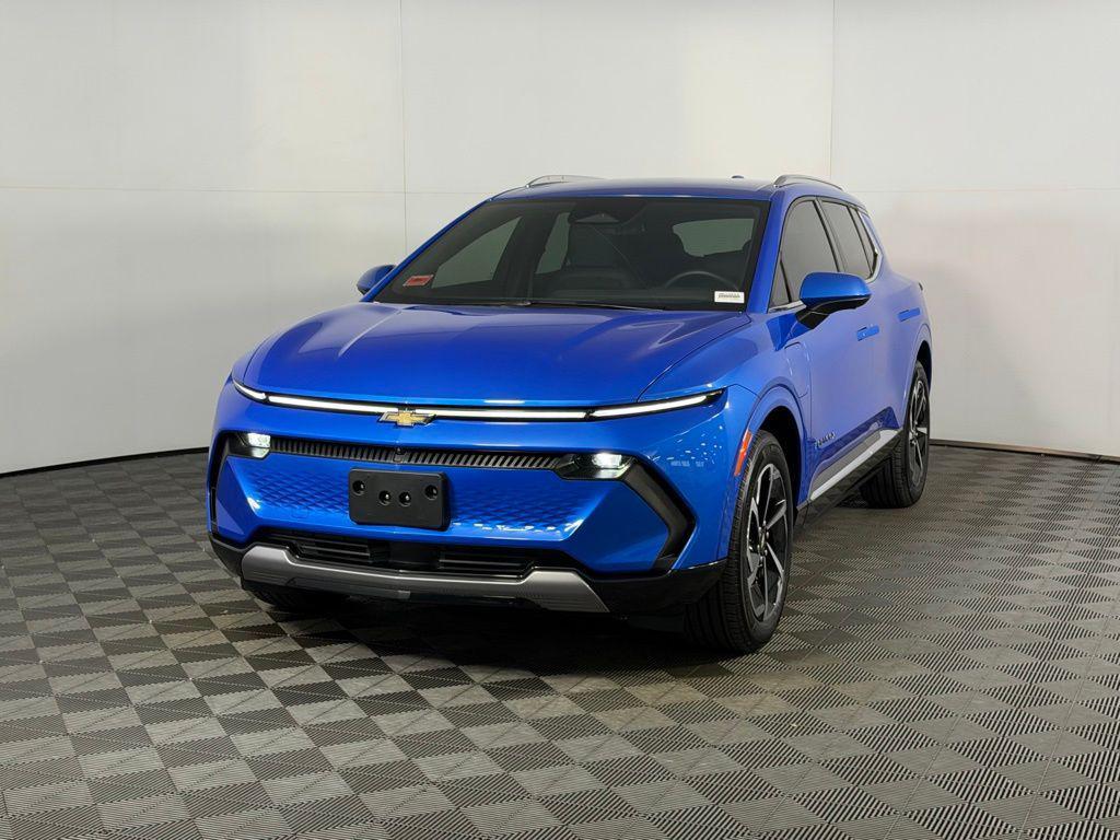 used 2025 Chevrolet Equinox EV car, priced at $25,773