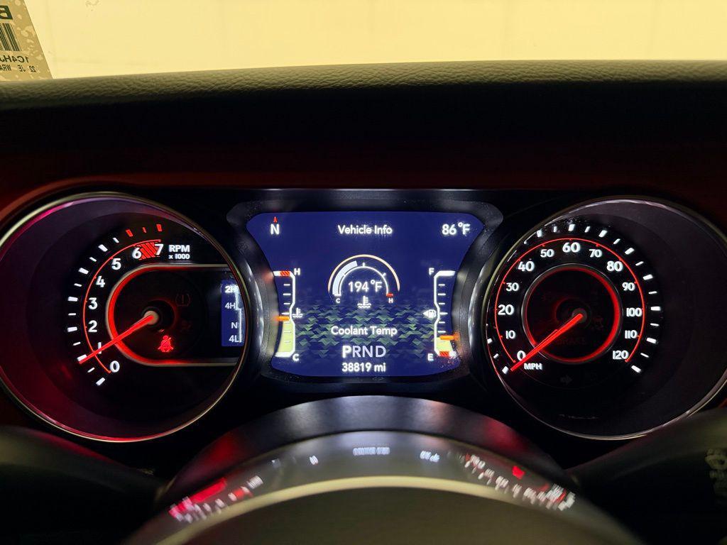 used 2022 Jeep Wrangler Unlimited car, priced at $31,475