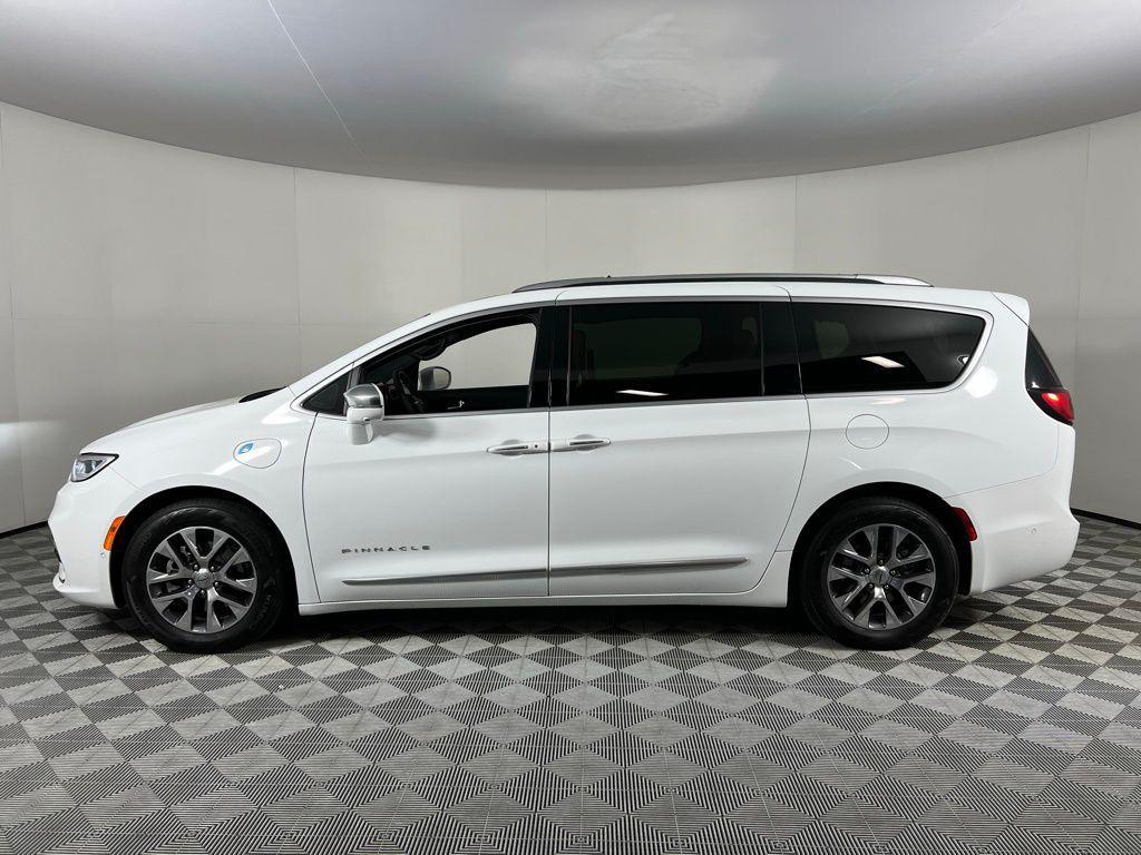 used 2022 Chrysler Pacifica car, priced at $33,175