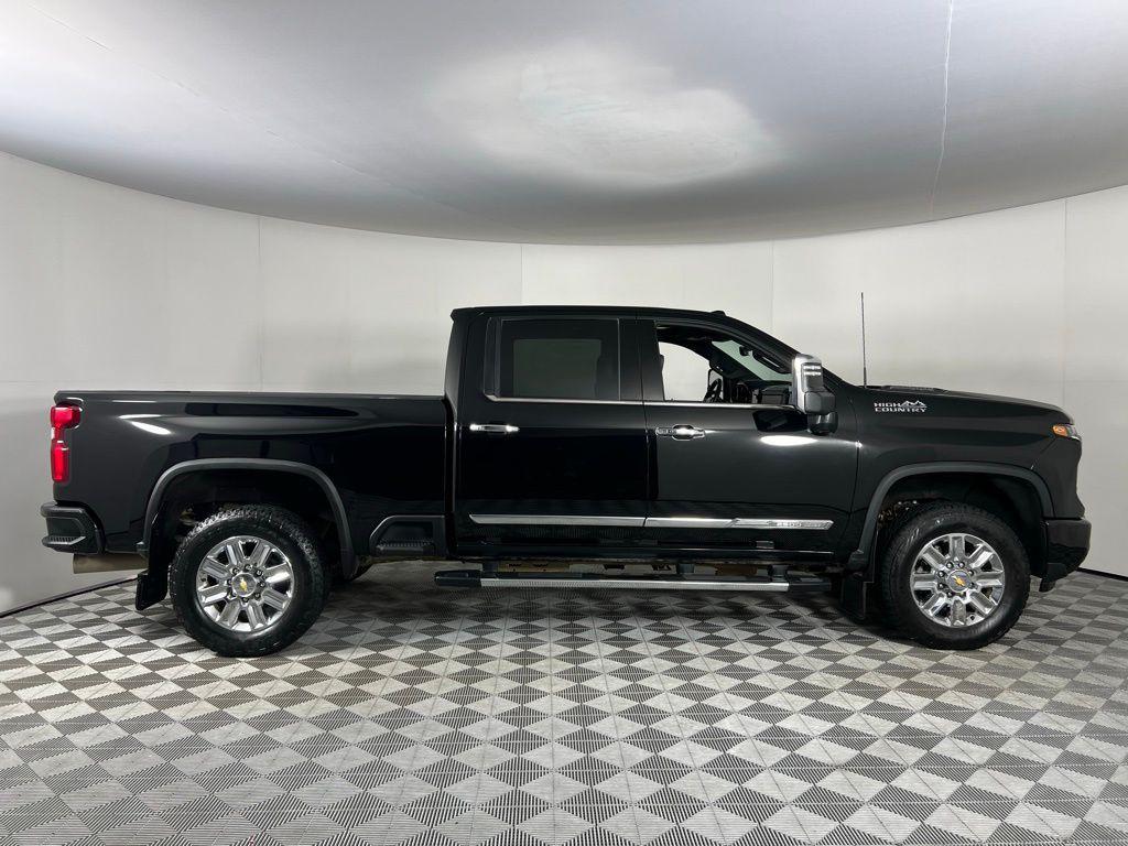 used 2024 Chevrolet Silverado 2500 car, priced at $67,973