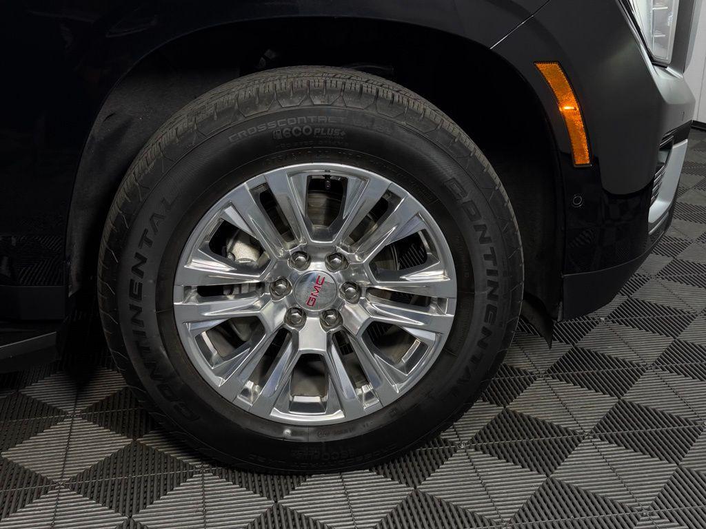used 2025 GMC Yukon car, priced at $69,973