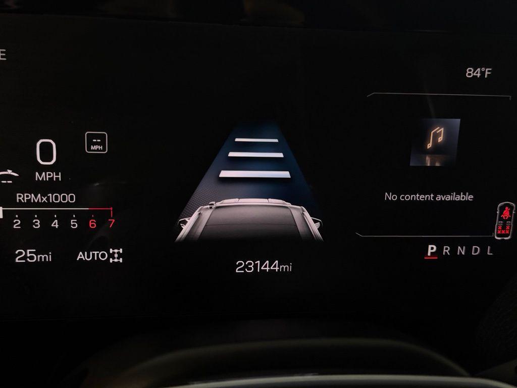 used 2025 GMC Yukon car, priced at $69,973