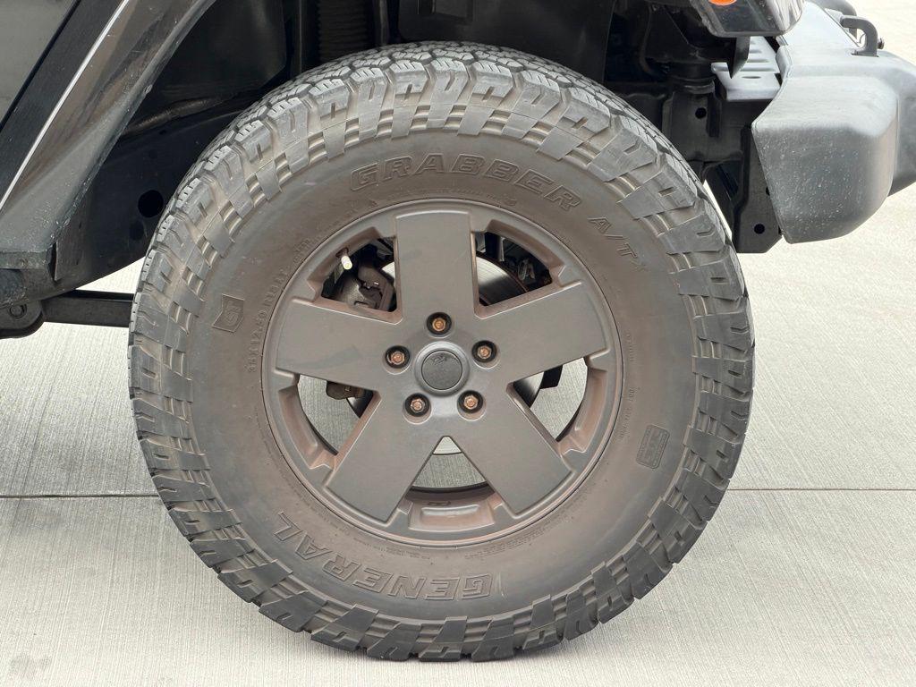 used 2017 Jeep Wrangler Unlimited car, priced at $22,995