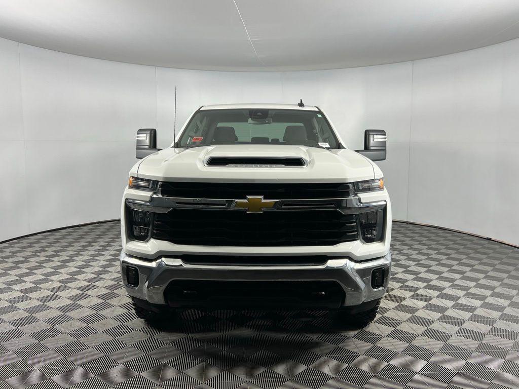 used 2024 Chevrolet Silverado 3500 car, priced at $48,073