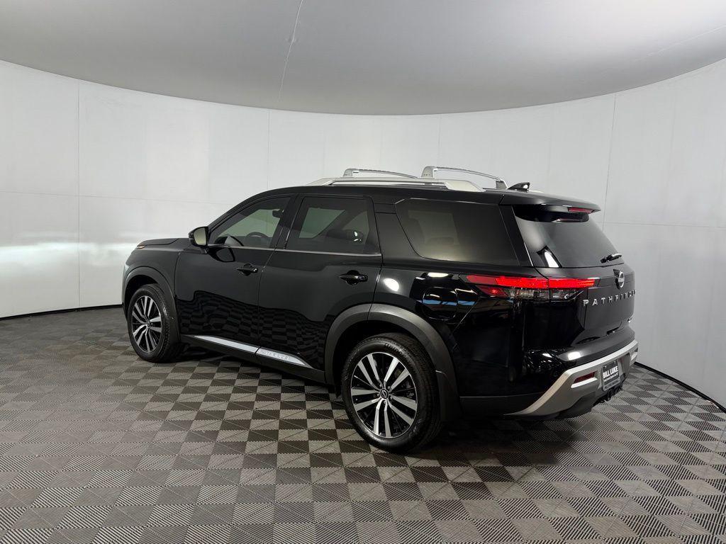 used 2025 Nissan Pathfinder car, priced at $43,072