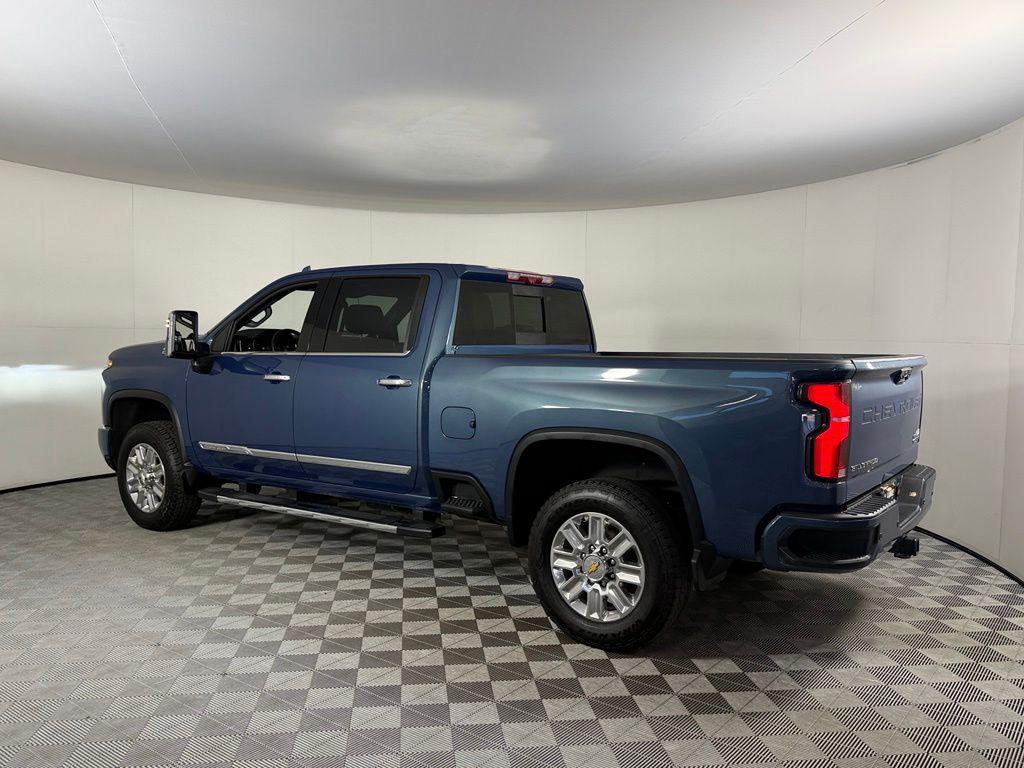 used 2024 Chevrolet Silverado 3500 car, priced at $73,773