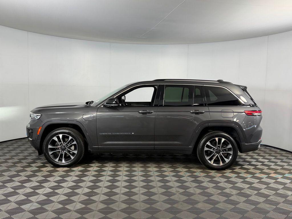 used 2022 Jeep Grand Cherokee 4xe car, priced at $31,073