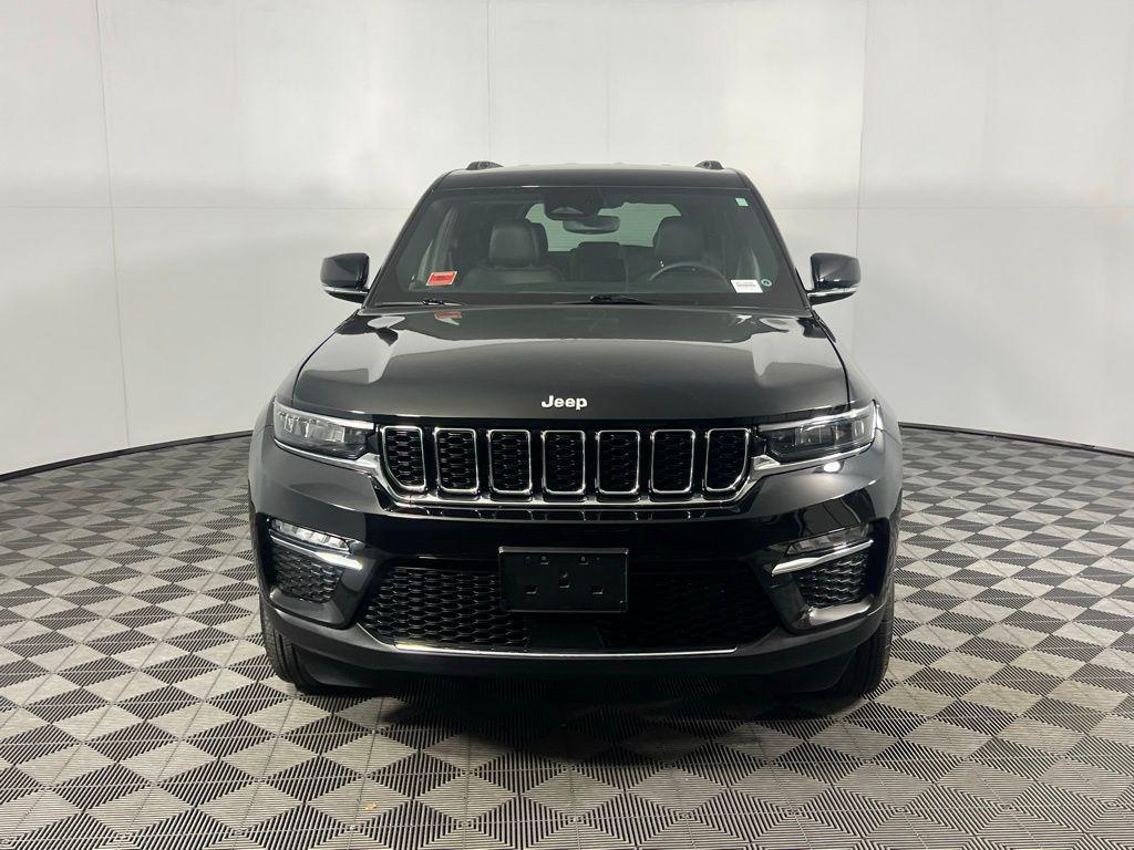 used 2024 Jeep Grand Cherokee car, priced at $31,173