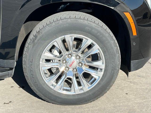 used 2025 GMC Yukon XL car, priced at $68,373