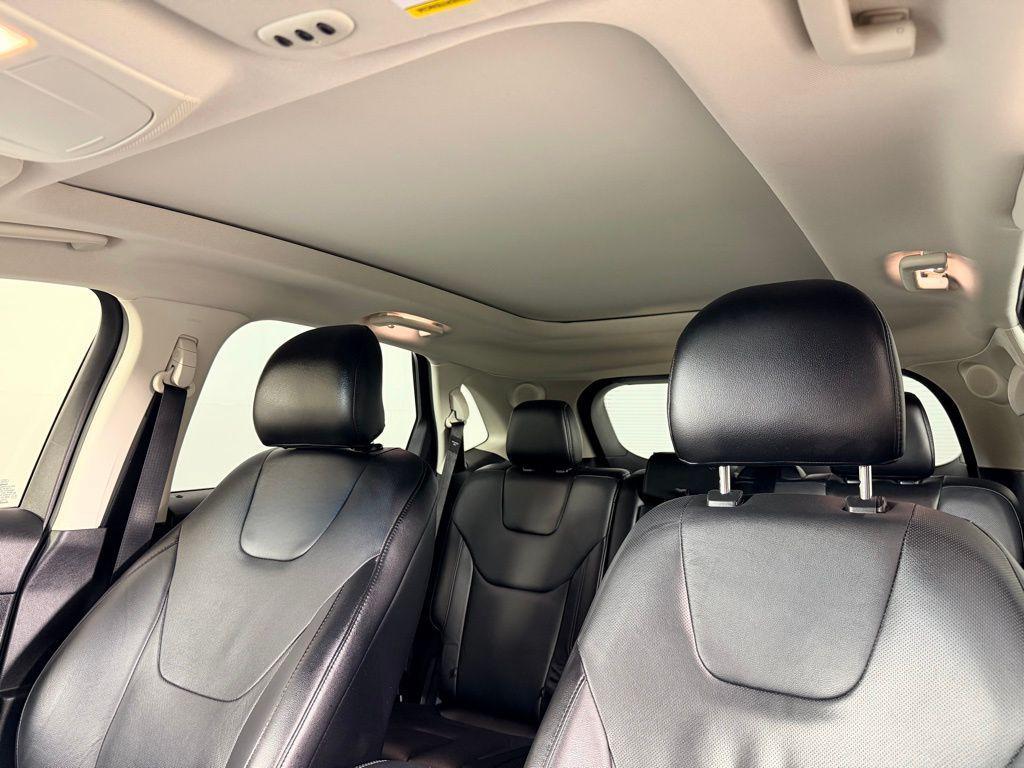 used 2015 Ford Edge car, priced at $15,995