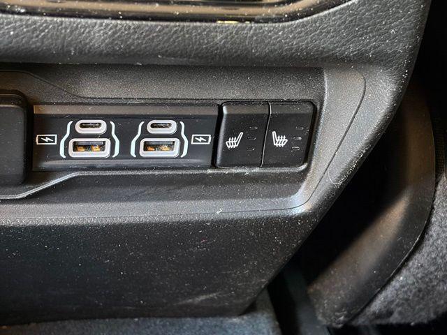 used 2023 Jeep Grand Cherokee car, priced at $34,373